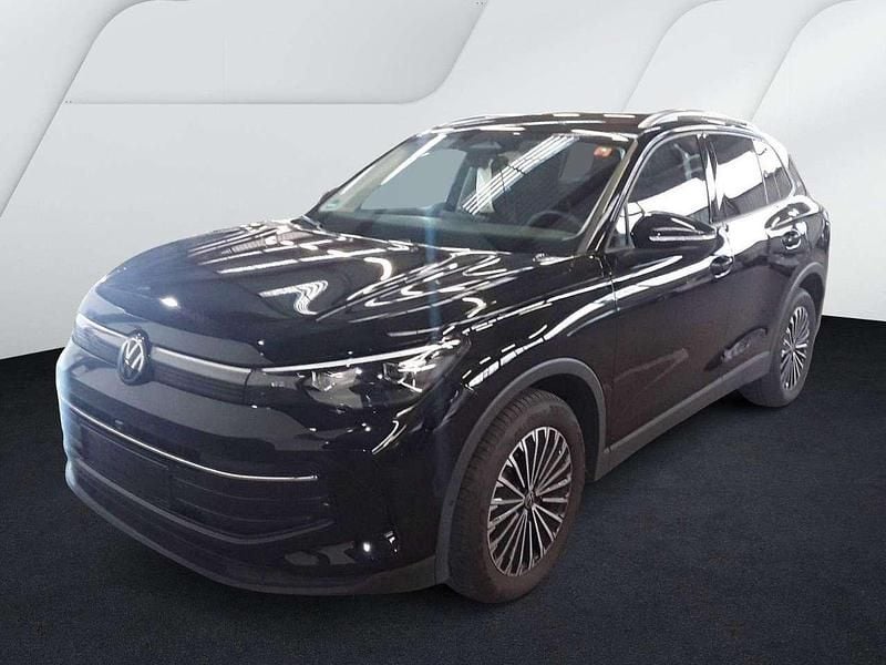 Schwarz Gebraucht 2025 VW Tiguan Goal SUV | 35.900 € (Superpreis) - Bild 1/2