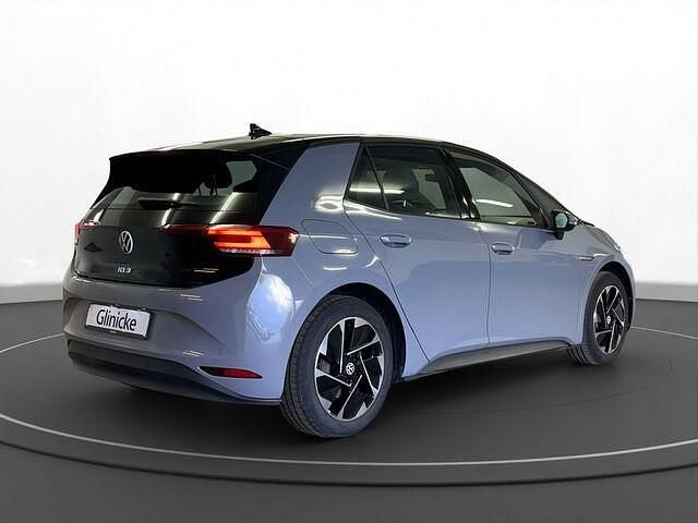 Gebraucht VW ID.3 Pure 110 kW (150 PS) 2022 Mondsteingrau schwarz Kleinwagen