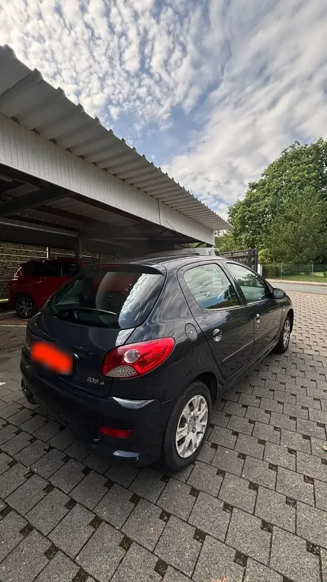 Gebraucht Peugeot 206+ 60 PS (44 kW) 2009 Blau Kleinwagen
