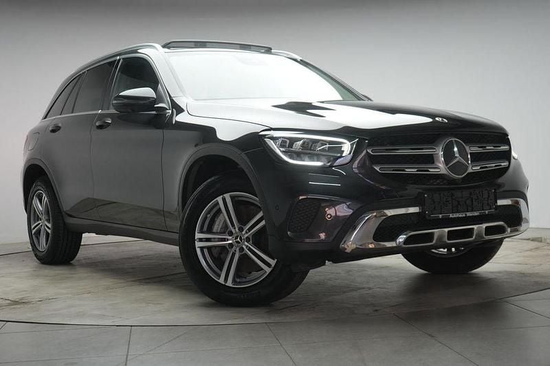 Graphite grey Gebraucht 2022 Mercedes GLC300e SUV | 36.490 € (Guter Preis) - Bild 1/4
