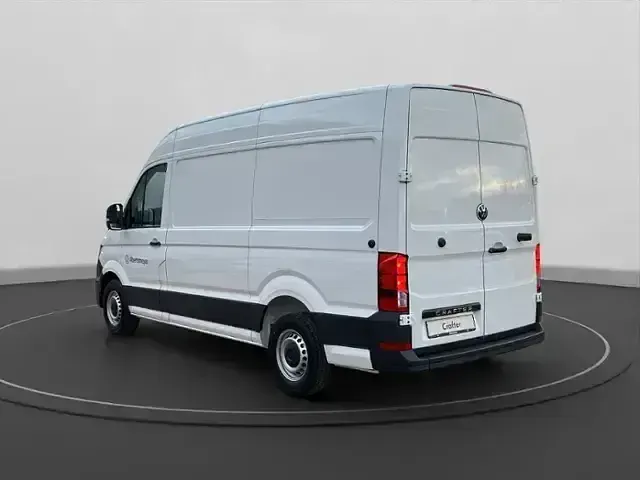 Gebraucht VW Crafter 140 PS (102 kW) 2024 Weiß Van