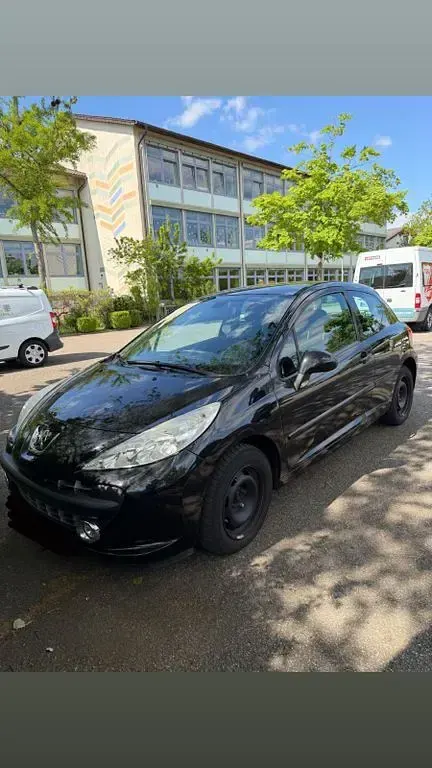 Gebraucht Peugeot 207 CC Access 120 PS (88 kW) 2009 Schwarz Cabrio