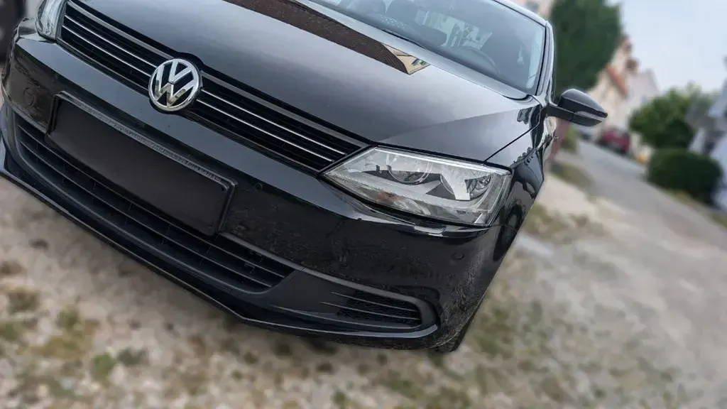 Occasion VW Jetta Comfortline 105 ch (77 kW) 2012 Noir Berline