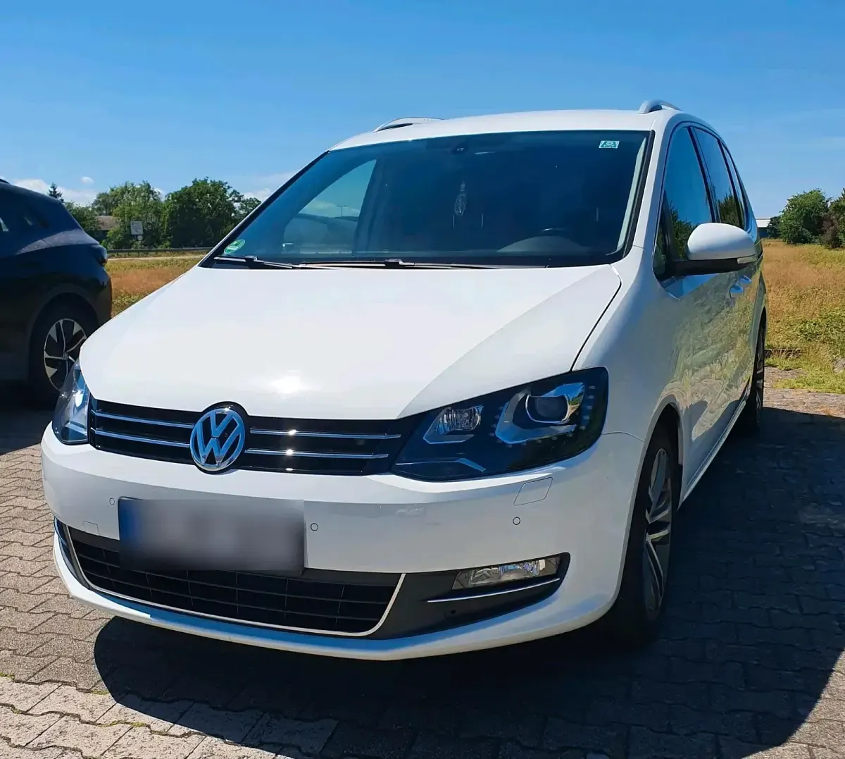 Gebraucht VW Sharan Highline 140 PS (102 kW) 2014 Weiß Van / Kleinbus
