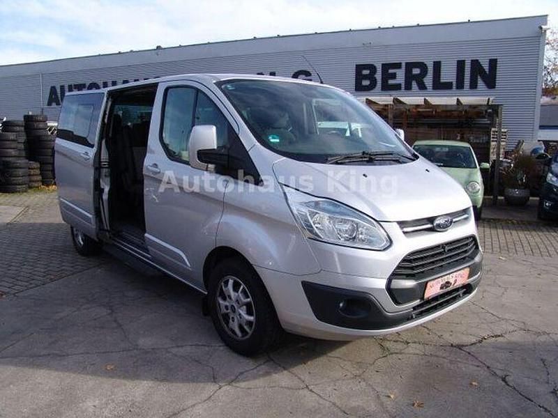 Silber Gebraucht 2014 Ford Tourneo Custom Titanium Van | 18.500 € (Superpreis) - Bild 1/4