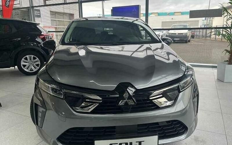 Neu Mitsubishi Colt Plus 67 PS (49 kW) 2025 Achatgrau Kleinwagen