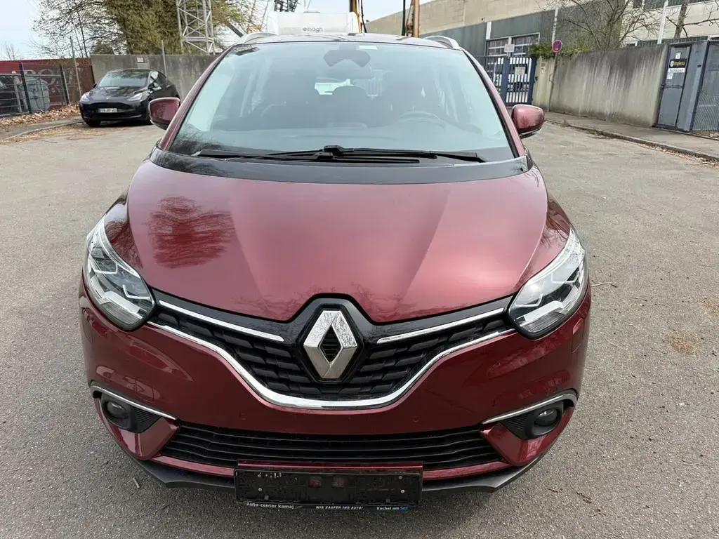 Gebraucht Renault Scenic E-Tech Intens 132 PS (97 kW) 2017 Rot Van / Kleinbus