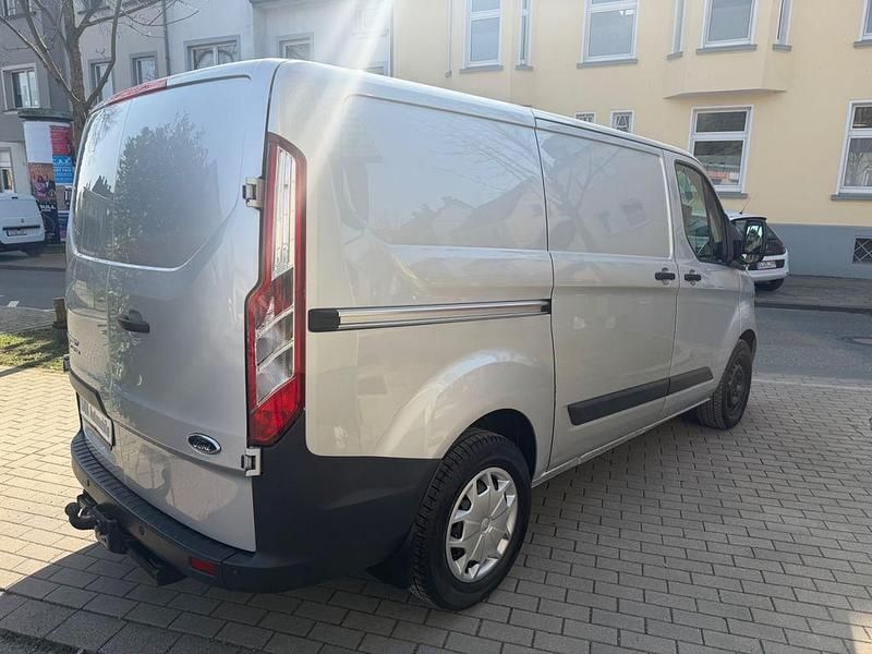 Gebraucht Ford Transit Custom Trend 105 PS (77 kW) 2017 Silber Van / Kleinbus