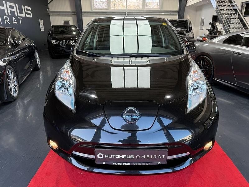 Gebraucht Nissan Leaf Acenta 80 kW (109 PS) 2016 Schwarz Kleinwagen