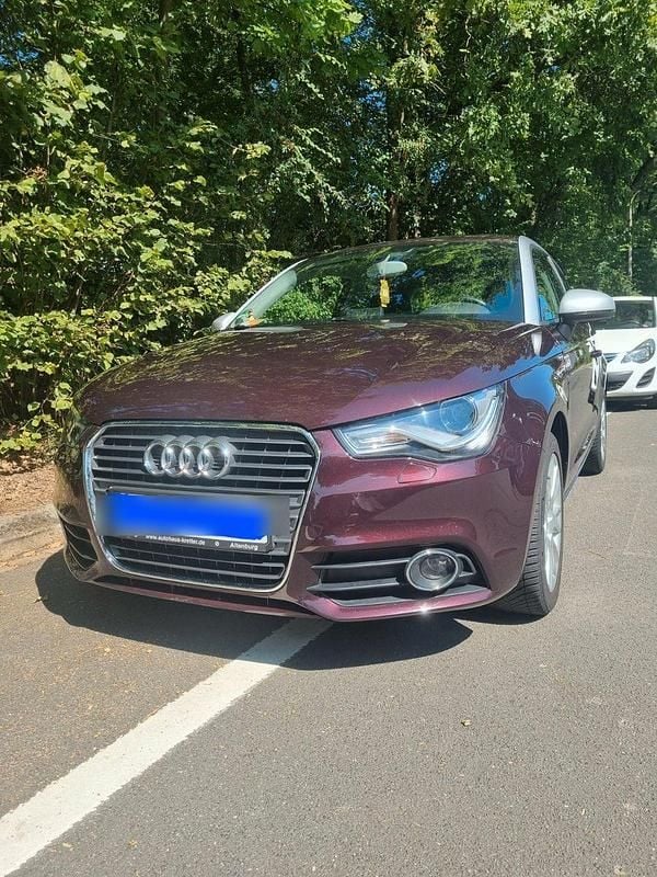 Violet Gebraucht 2012 Audi A1 Sport Kleinwagen | 9.100 € (Fairer Preis) - Bild 1/4
