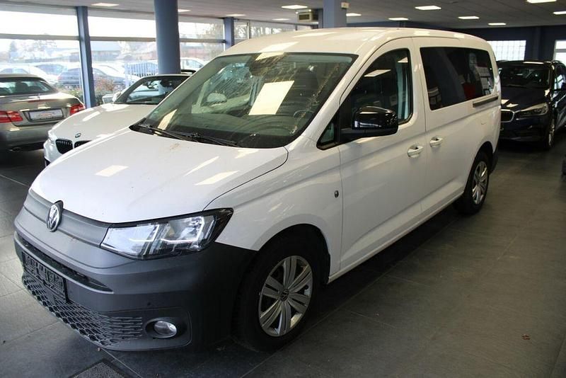 Gebraucht VW Caddy Maxi 122 PS (89 kW) 2022 Weiß Van / Kleinbus