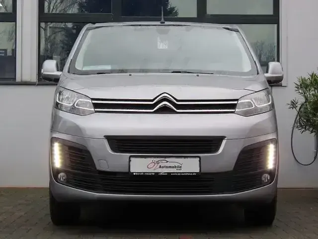 Używany Citroën Jumpy 180 KM (132 kW) 2019 Szary Minivan