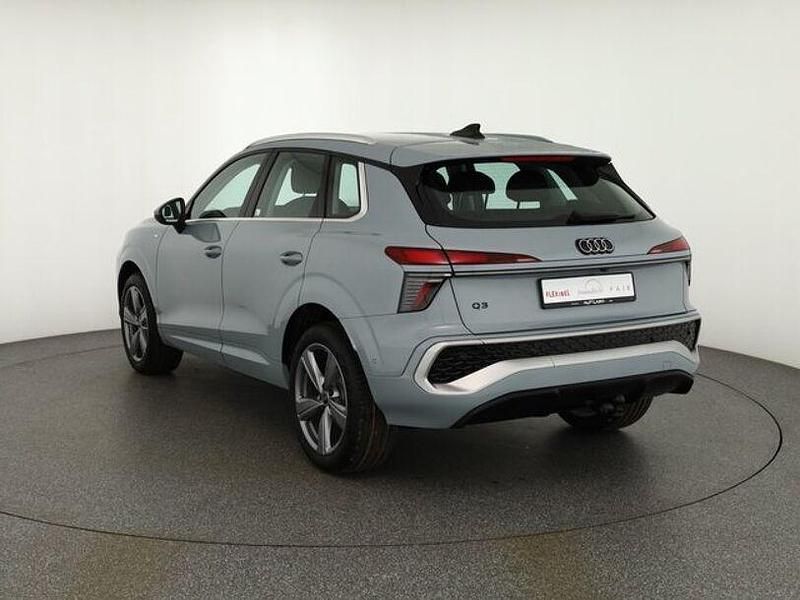 Neu Audi Q3 S-Line 150 PS (110 kW) 2025 Grau SUV