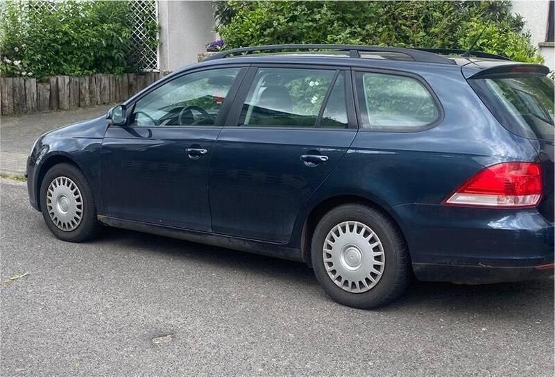 Blau Gebraucht 2008 VW Golf VI Kombi | 3.200 € (Fairer Preis) - Bild 1/4