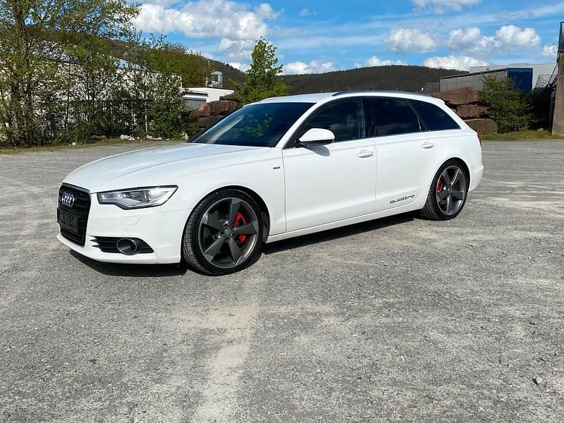 Weiß Gebraucht 2014 Audi A6 Ambiente Kombi | 14.444 € (Fairer Preis) - Bild 1/4