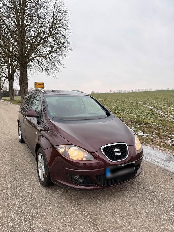 Gebraucht Seat Altea XL 140 PS (102 kW) 2007 Braun Van / Kleinbus