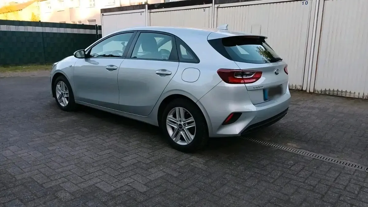 Occasion Kia Ceed Edition 7 110 ch (80 kW) 2018 Argent Citadine