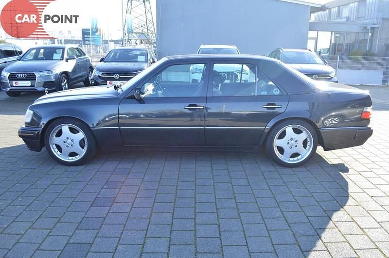 Gebraucht Mercedes E60 AMG AMG 381 PS (280 kW) 1993 Andere Limousine