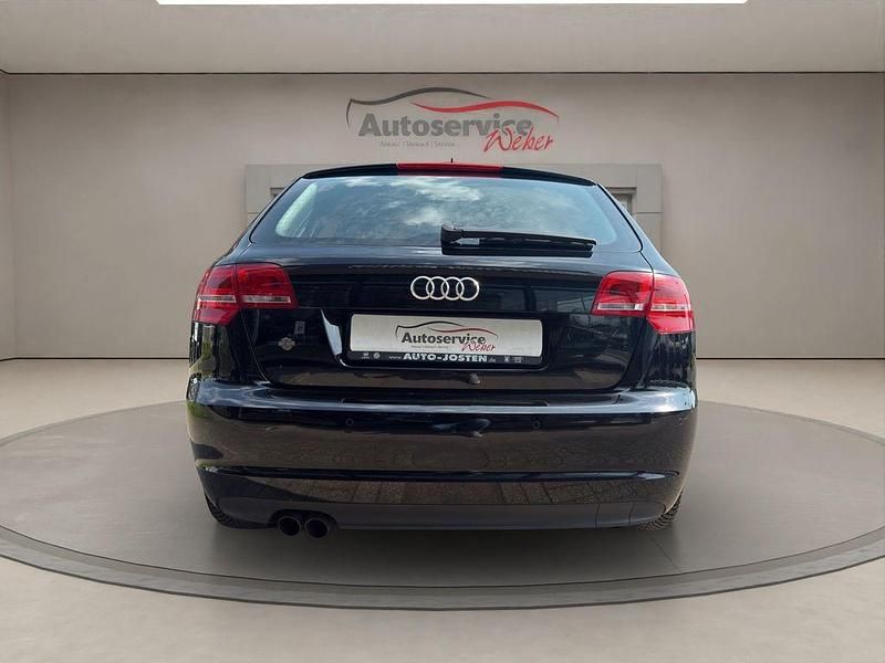 Second-hand Audi A3 Ambition 125 CP (91 kW) 2012 Negru Hatchback