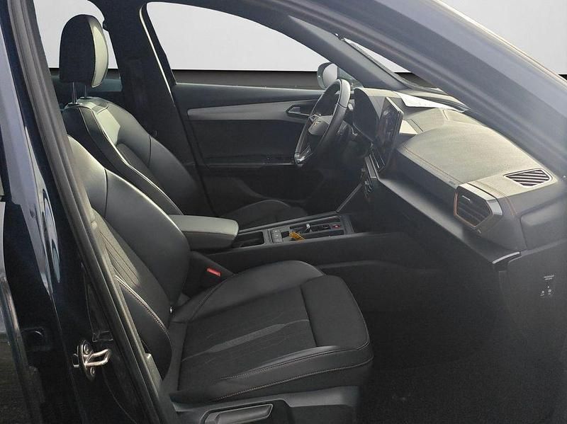 Gebraucht Cupra Formentor 150 PS (110 kW) 2022 Asphalt blau metallic (metallic) SUV