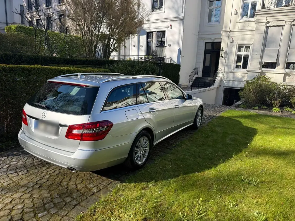 Gebraucht Mercedes E350 Elegance 292 PS (214 kW) 2010 Silber Kombi