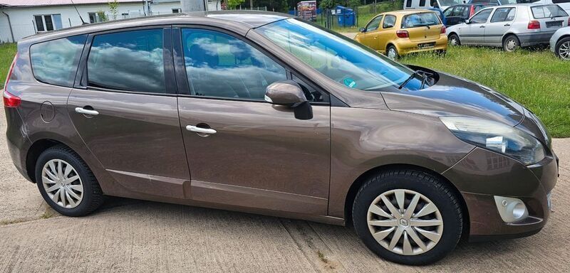 Braun Gebraucht 2011 Renault Grand Scénic III Van / Kleinbus | 3.100 € (Superpreis) - Bild 1/4