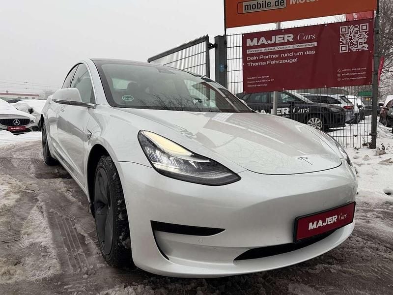 Gebraucht Tesla Model 3 RWD 225 kW (306 PS) 2020 Weiß Limousine