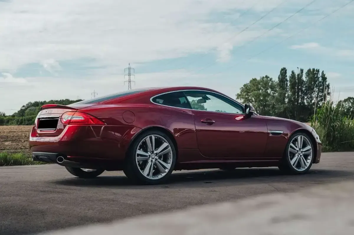 Gebraucht Jaguar XK 385 PS (283 kW) 2012 Rot Coupé