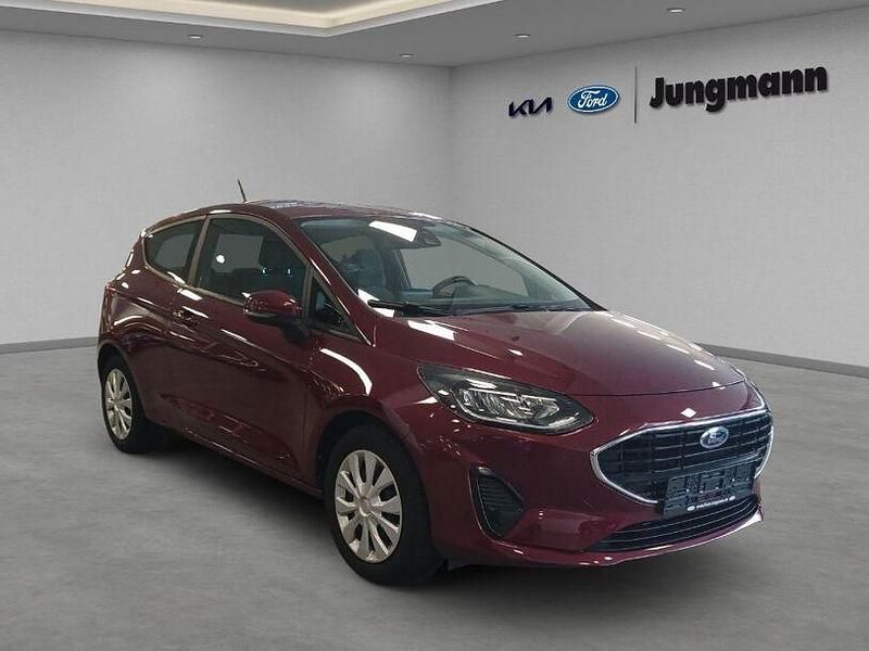 Gebraucht Ford Fiesta Trend 101 PS (74 kW) 2022 Rot metallic Kleinwagen