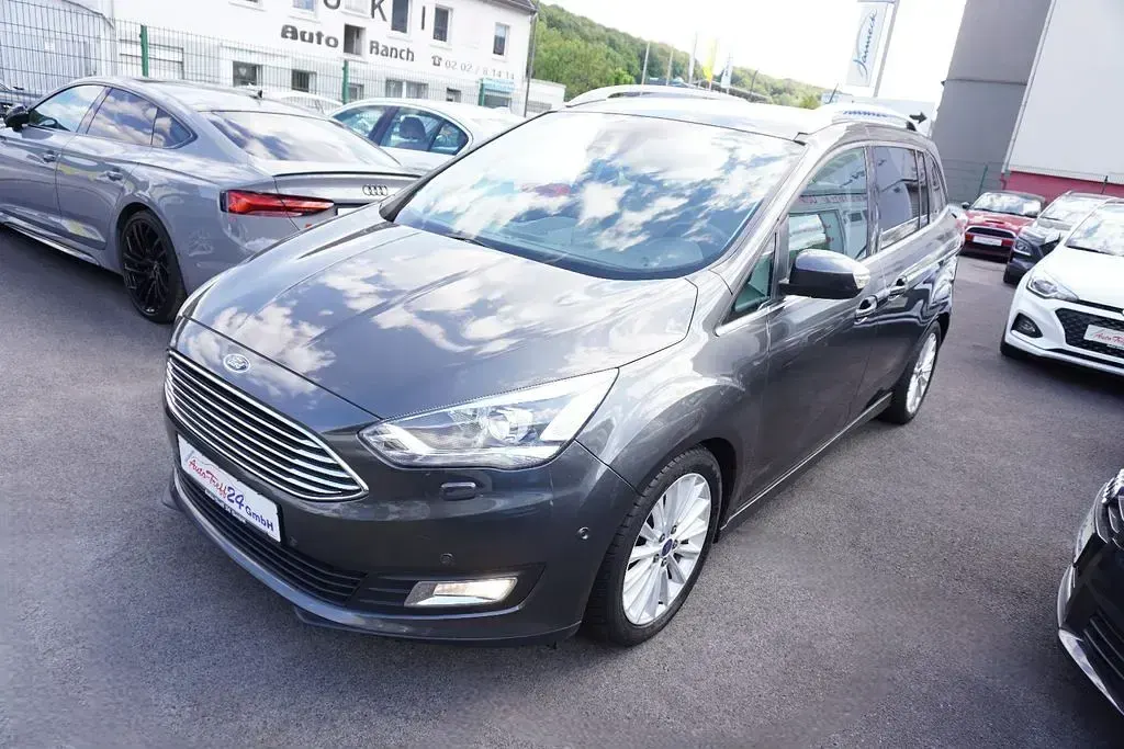 Gebraucht Ford Grand C-Max Titanium 150 PS (110 kW) 2018 Magnetic Van / Kleinbus