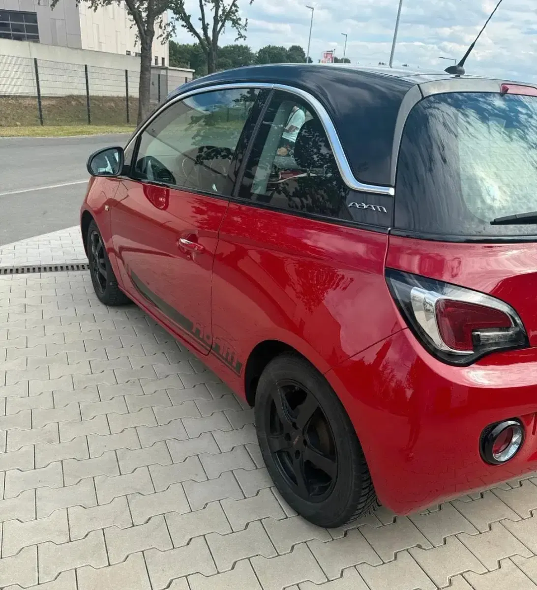 Gebraucht Opel Adam 87 PS (63 kW) 2014 Rot Kleinwagen