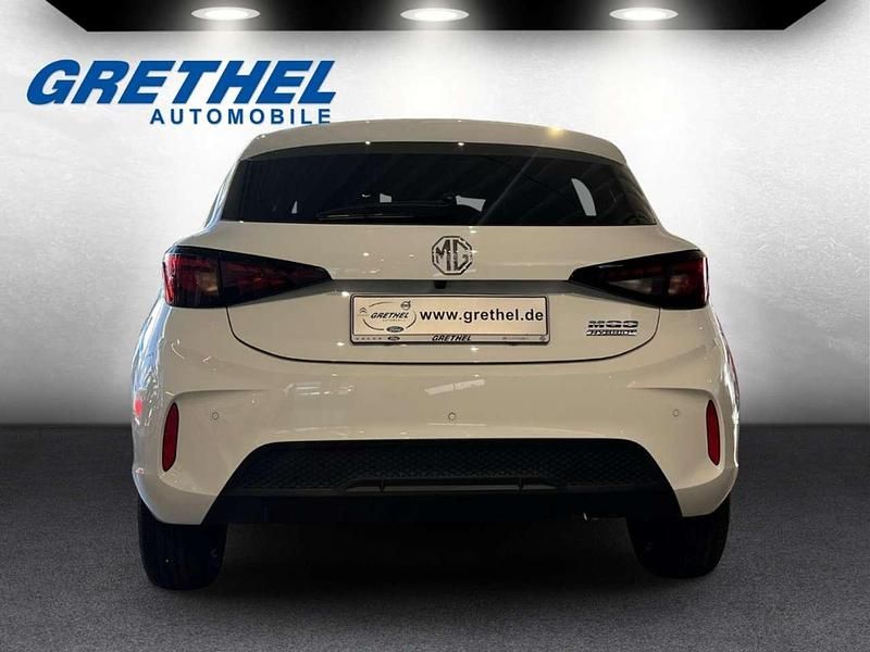Neu MG MG3 Luxury 102 PS (75 kW) 2025 Dover white Kleinwagen