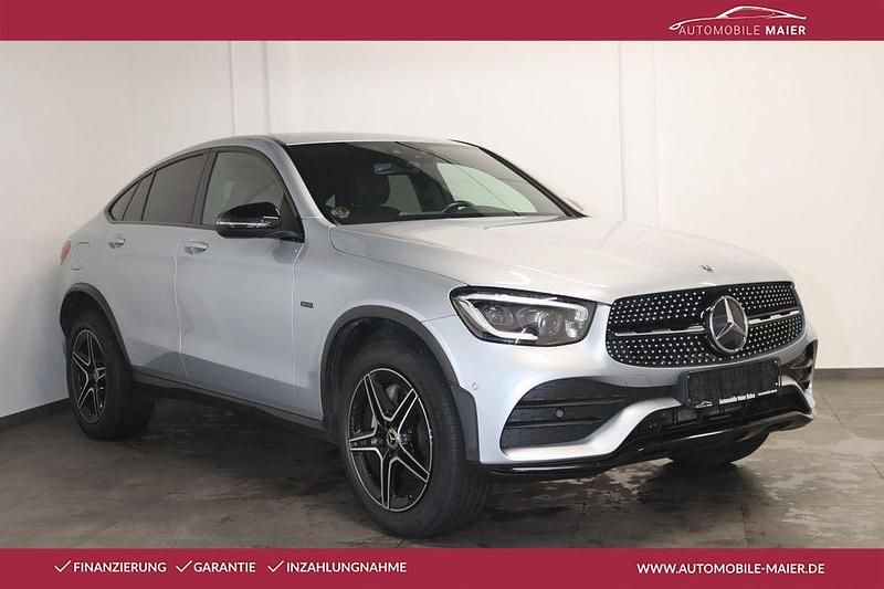 Gebraucht Mercedes GLC300e AMG line 306 PS (225 kW) 2021 Hightechsilber Coupé