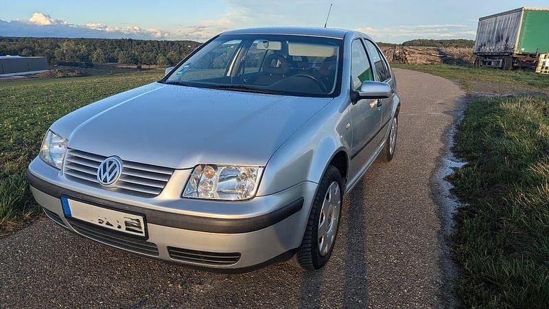 Gebraucht VW Bora Basis 116 PS (85 kW) 2000 Silber Limousine