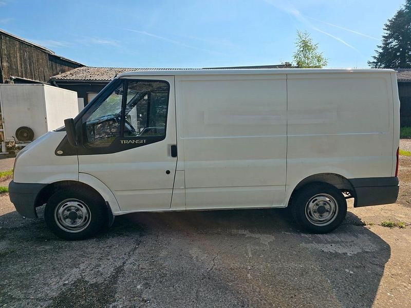 Usado Ford Transit 86 HP (63 kW) 2007 Branco Monovolume