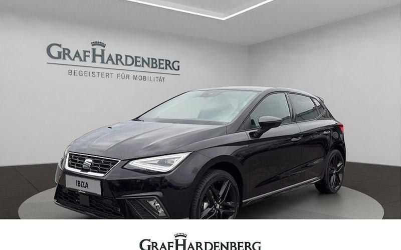 Schwarz Neu 2025 Seat Ibiza FR Limousine | 33.450 € - Bild 1/4