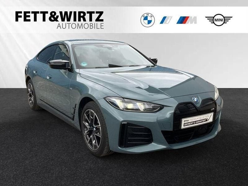 Cape york grün metallic Gebraucht 2024 BMW i4 Performance Limousine | 53.788 € (Guter Preis) - Bild 1/3
