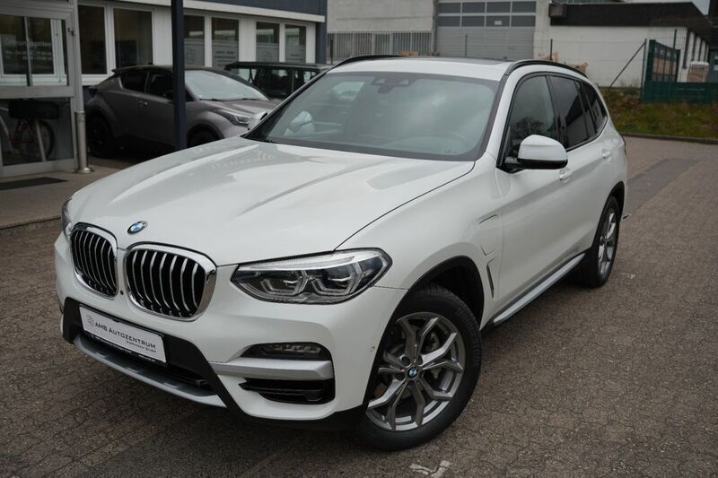 Weiß Gebraucht 2022 BMW X3 xLine SUV | 40.499 € (Guter Preis) - Bild 1/4