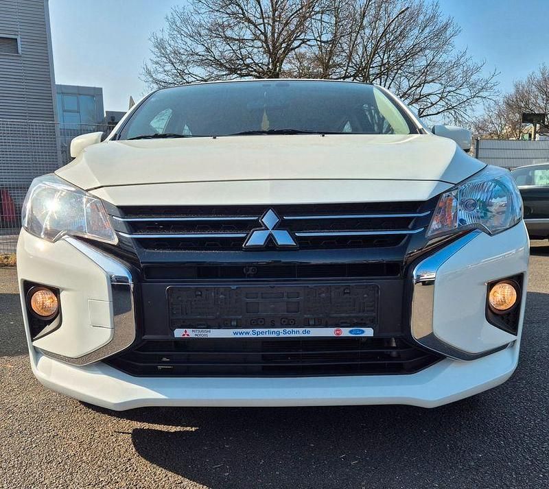 Gebraucht Mitsubishi Space Star 71 PS (52 kW) 2024 Weiß Kleinwagen