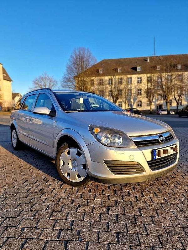 Gebraucht 2006 Opel Astra Kombi | 2.200 € (Teuer) - Bild 1/4
