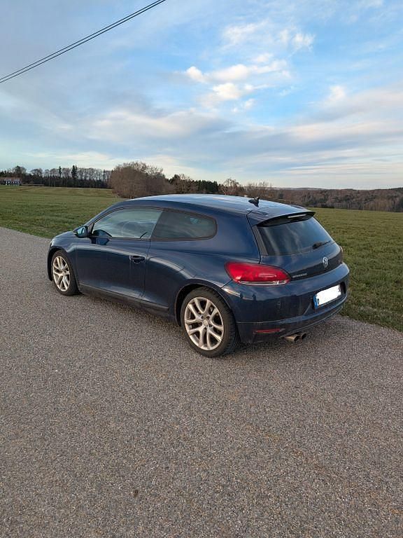 Gebraucht VW Scirocco 140 PS (102 kW) 2010 Blau Coupé