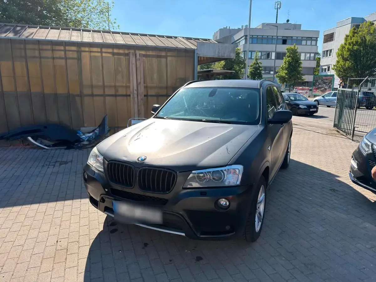 Gebraucht BMW X3 184 PS (135 kW) 2011 Schwarz SUV