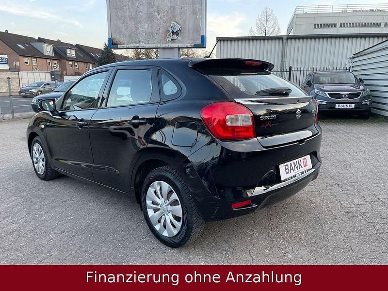 Gebraucht Suzuki Baleno Basic 90 PS (66 kW) 2019 Schwarz Kleinwagen