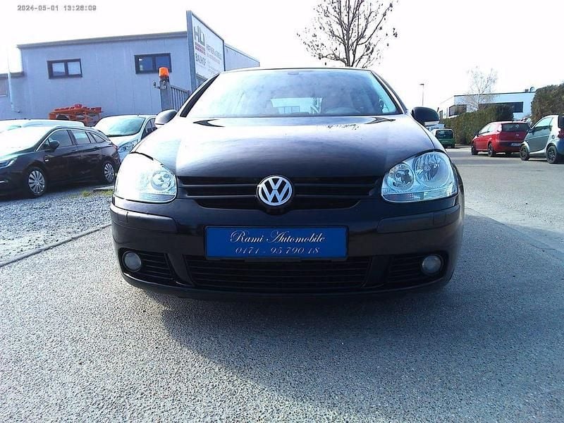 Gebraucht VW Golf IV Trendline 105 PS (77 kW) 2004 Schwarz Limousine