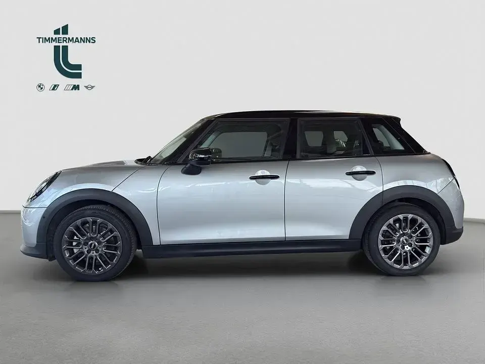 Gebraucht Mini Cooper Classic 114 kW (156 PS) 2025 Silber Kleinwagen