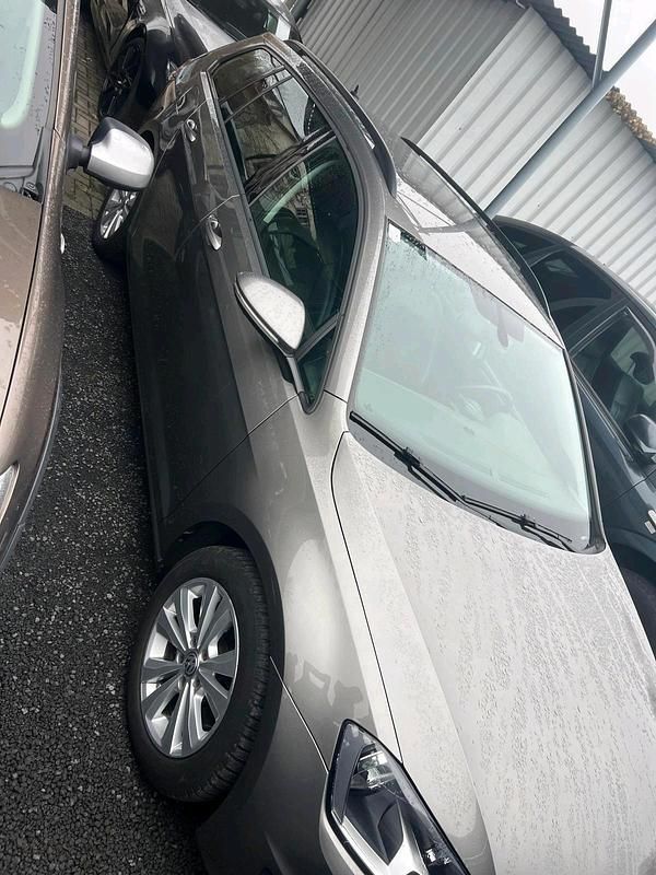 Braun Gebraucht 2014 VW Golf VII Kombi | 7.500 € (Fairer Preis) - Bild 1/4