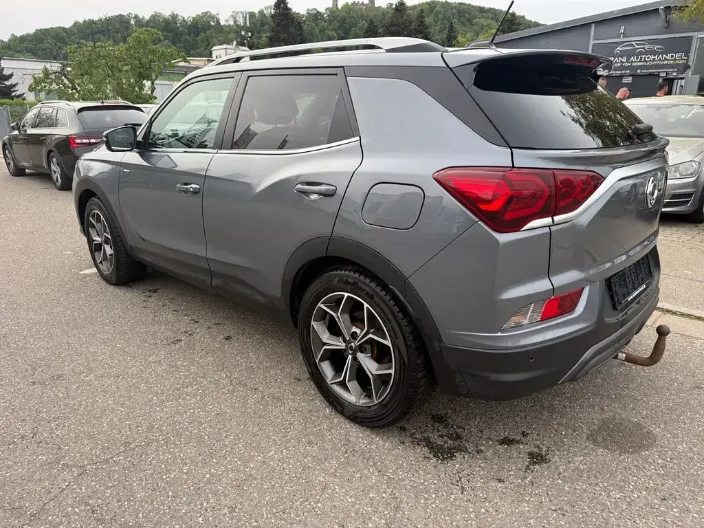 Usata SsangYong Korando 136 CV (100 kW) 2019 Grigio SUV
