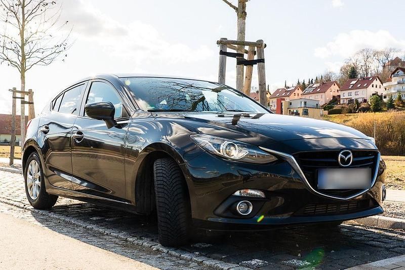 Gebraucht Mazda 3 Sports-Line 150 PS (110 kW) 2015 Schwarz Limousine