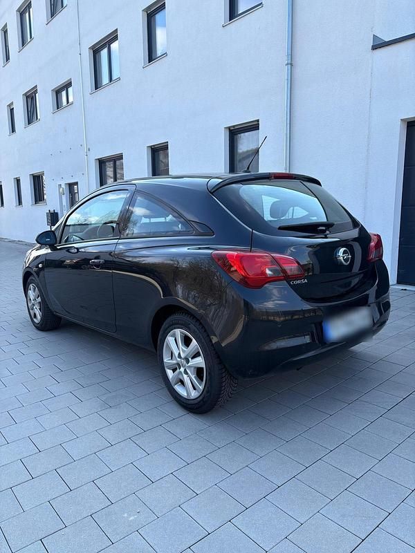 Gebraucht Opel Corsa 80 PS (58 kW) 2016 Schwarz Kleinwagen