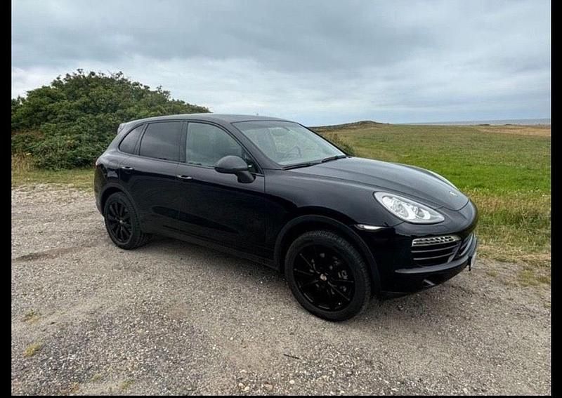 Gebraucht Porsche Cayenne 245 PS (180 kW) 2011 Schwarz SUV